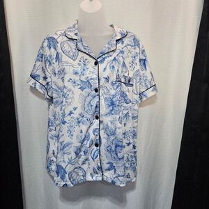 Blue and White Toile Floral Pajama Top Short Sleeve Collared Button Up Womens XL